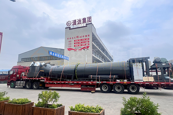 正陽有機(jī)肥烘干機(jī)發(fā)貨.jpg