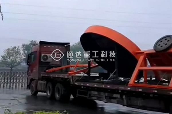 南陽直徑3.6米有機肥圓盤造粒機發貨